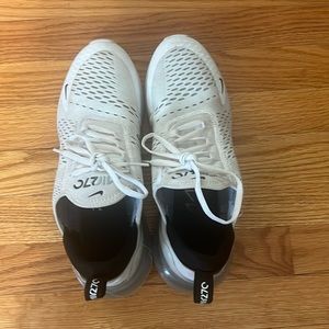 Nike Airmax 270 women’s size 10.5 (men’s 9) sneakers